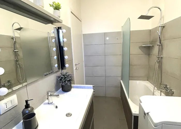 Mico Elegante E Raffinato Trilocale Milano