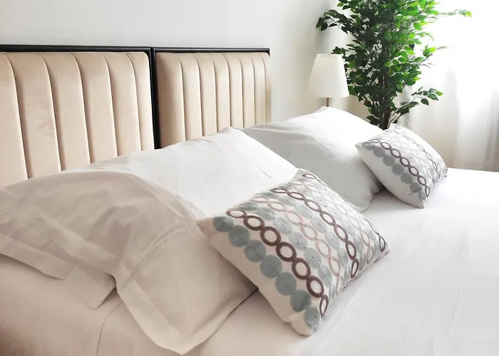 Mico Elegante E Raffinato Trilocale Daire